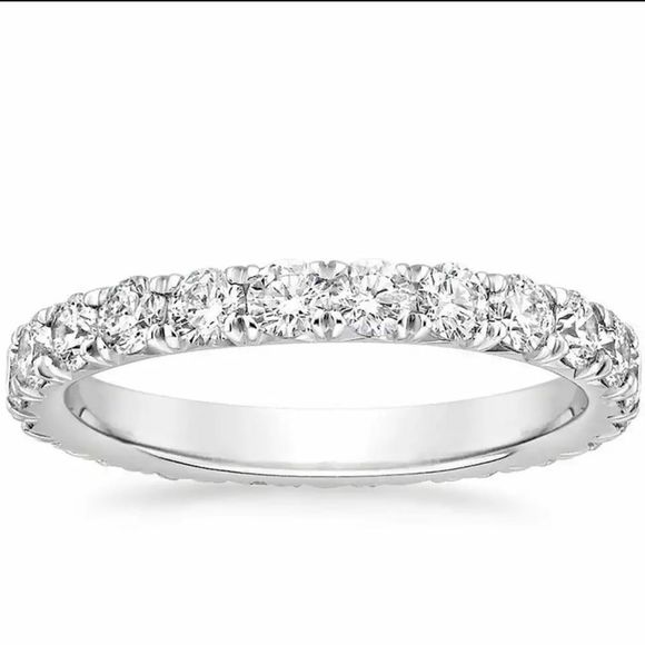 Round brilliant eternity wedding band - Picture 1 of 10